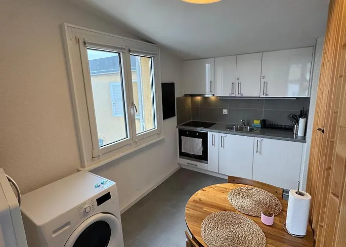 Apartment Cosy Attic Flat Center *